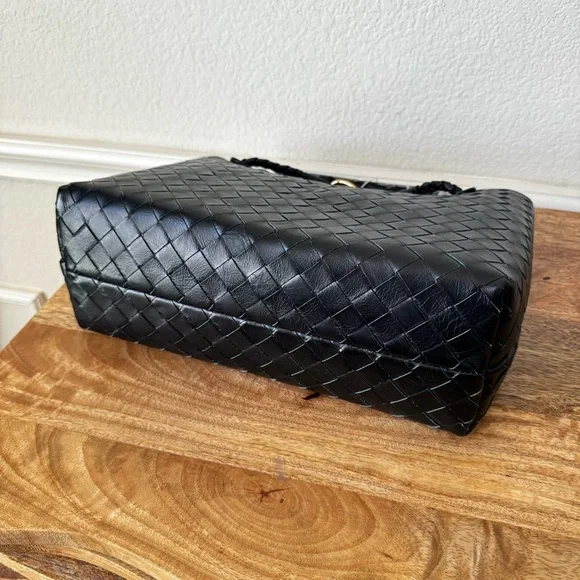 LEATHER INSIDE & OUTBlack Large Intrecciato Woven Braided Tote Structured Bag